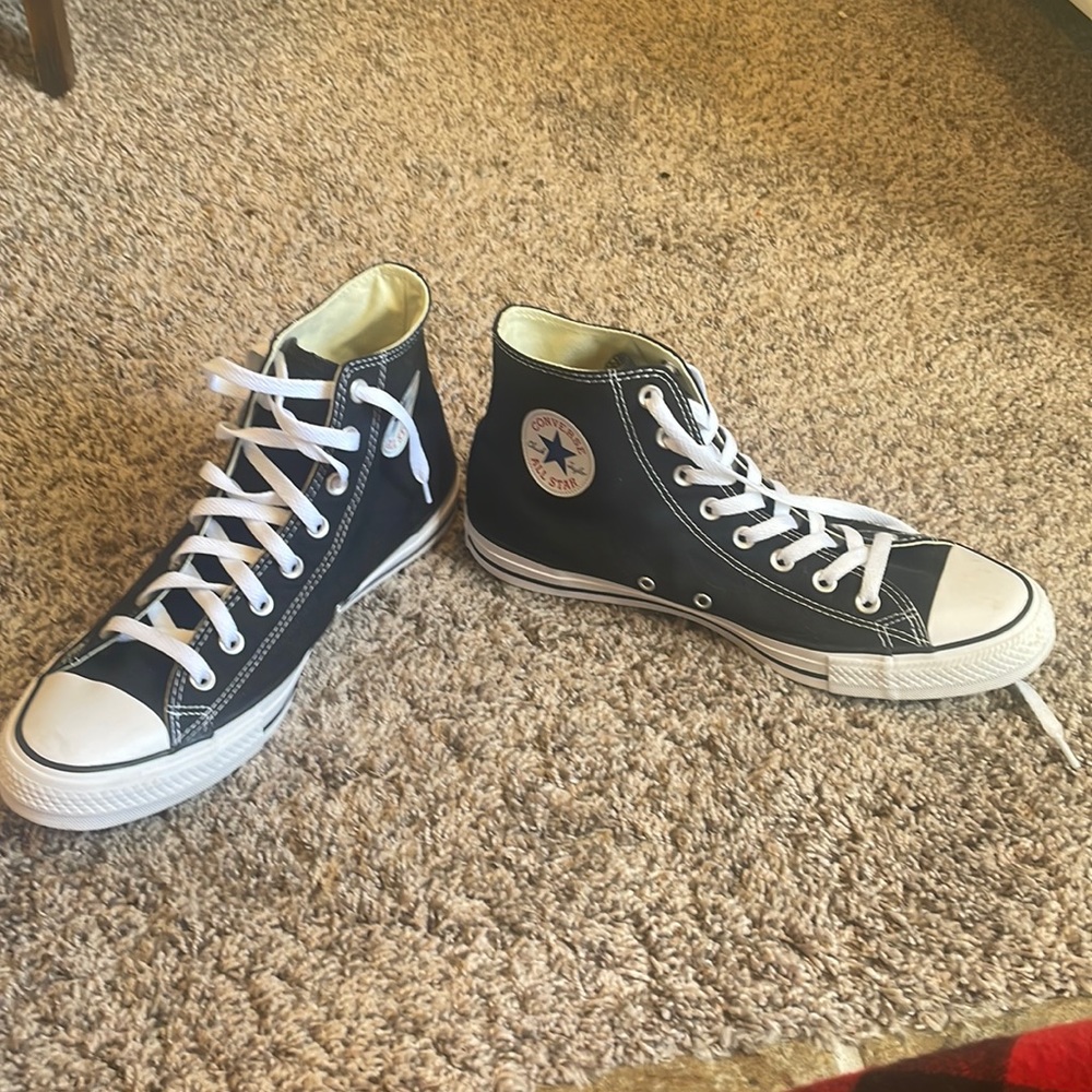Black Converse
